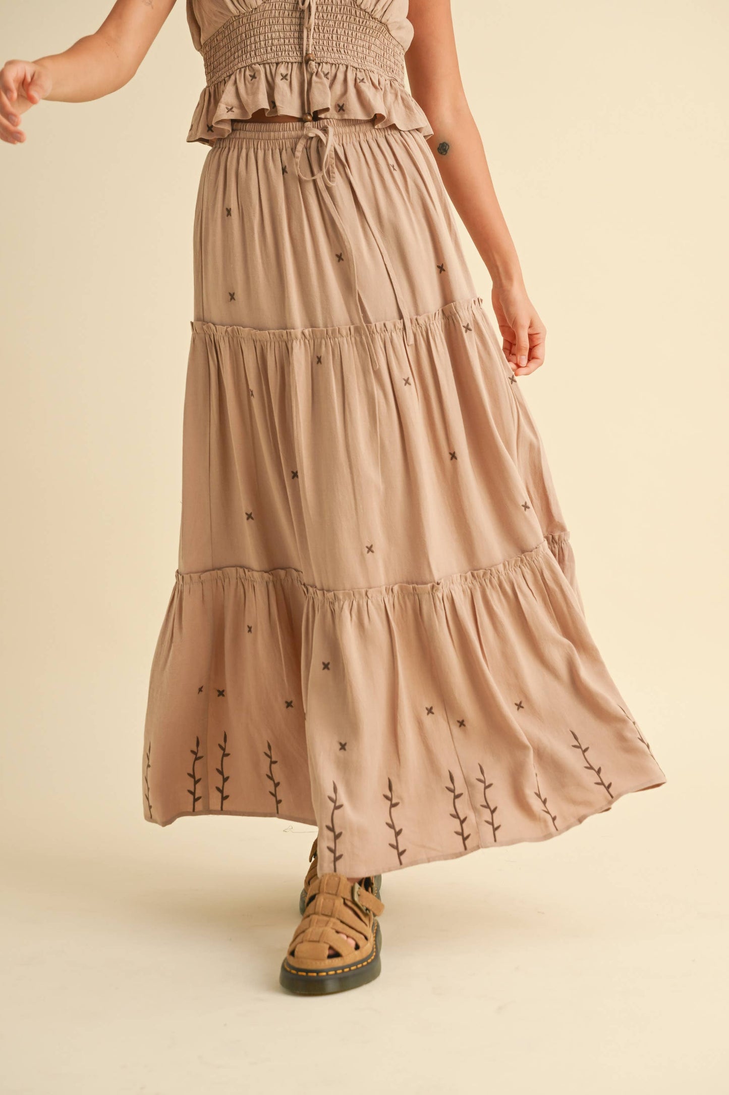 Embroidered Tiered Midi Skirt