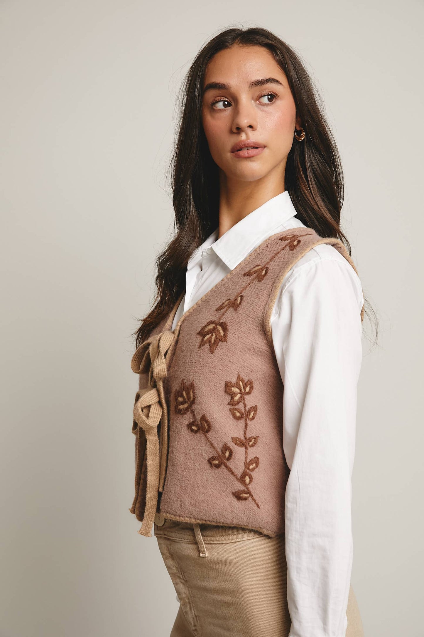 Floral Tie-Front Knit Vest