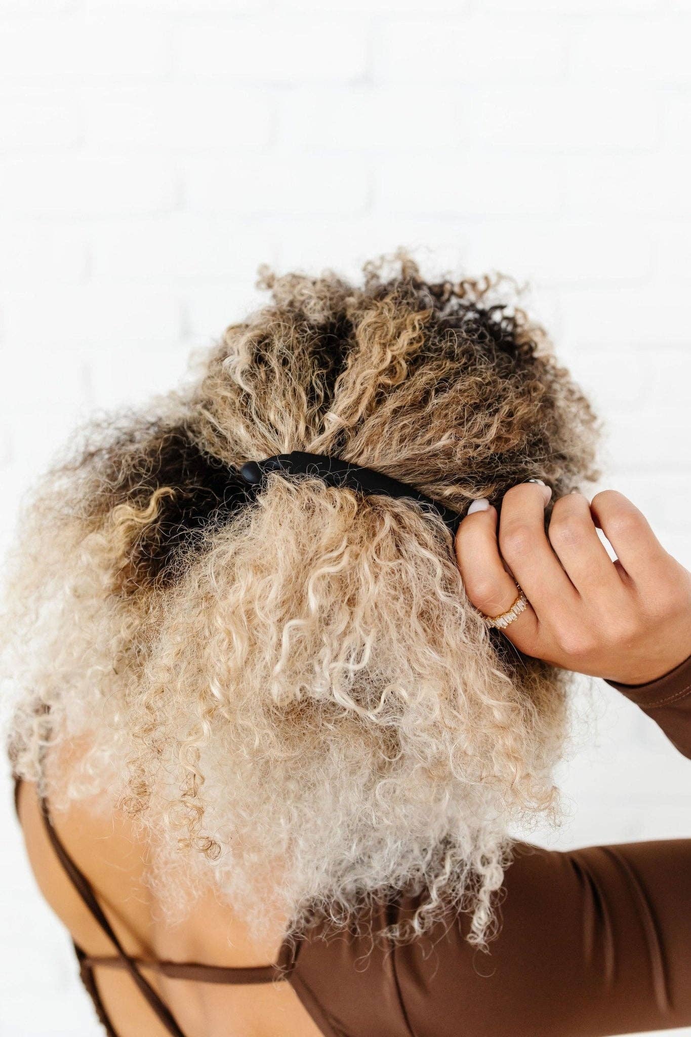 Black Banana Claw Clip