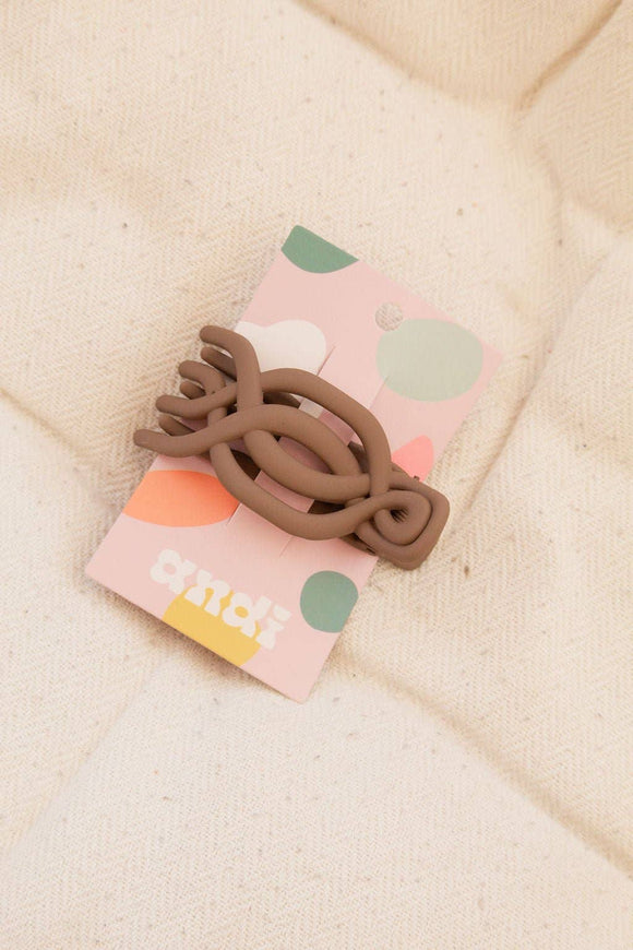 Overlapping Flat Claw Clip