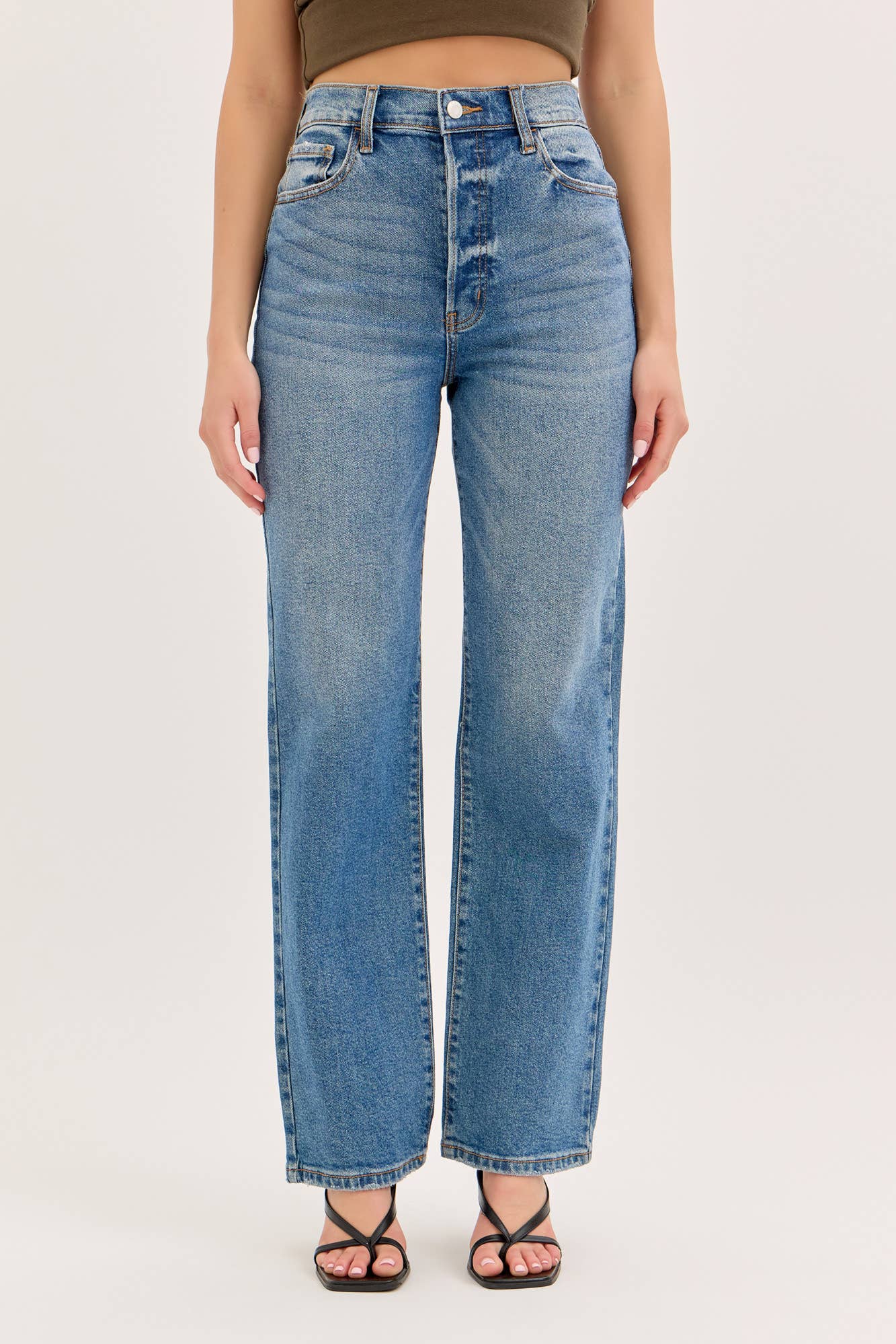 The Everyday High Rise Dad Jean Medium Wash