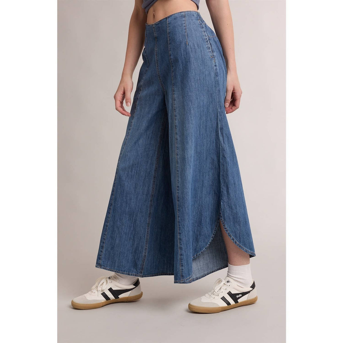 Vintage Wide Leg Cropped Denim