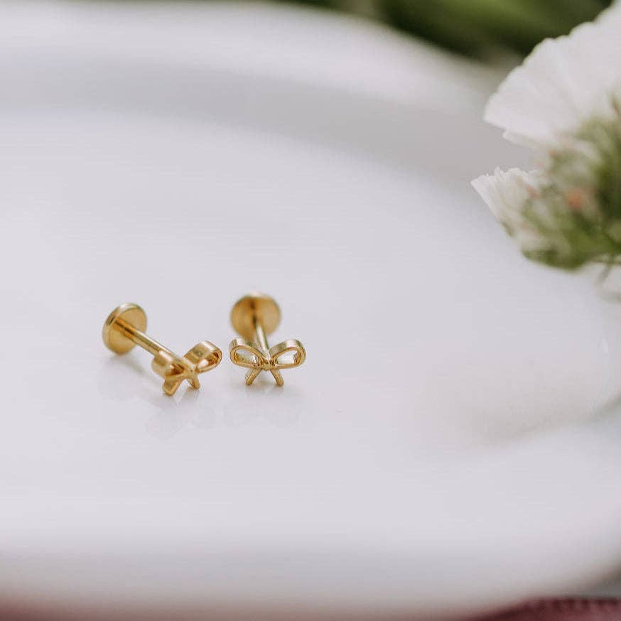 Bow Flat Back Studs