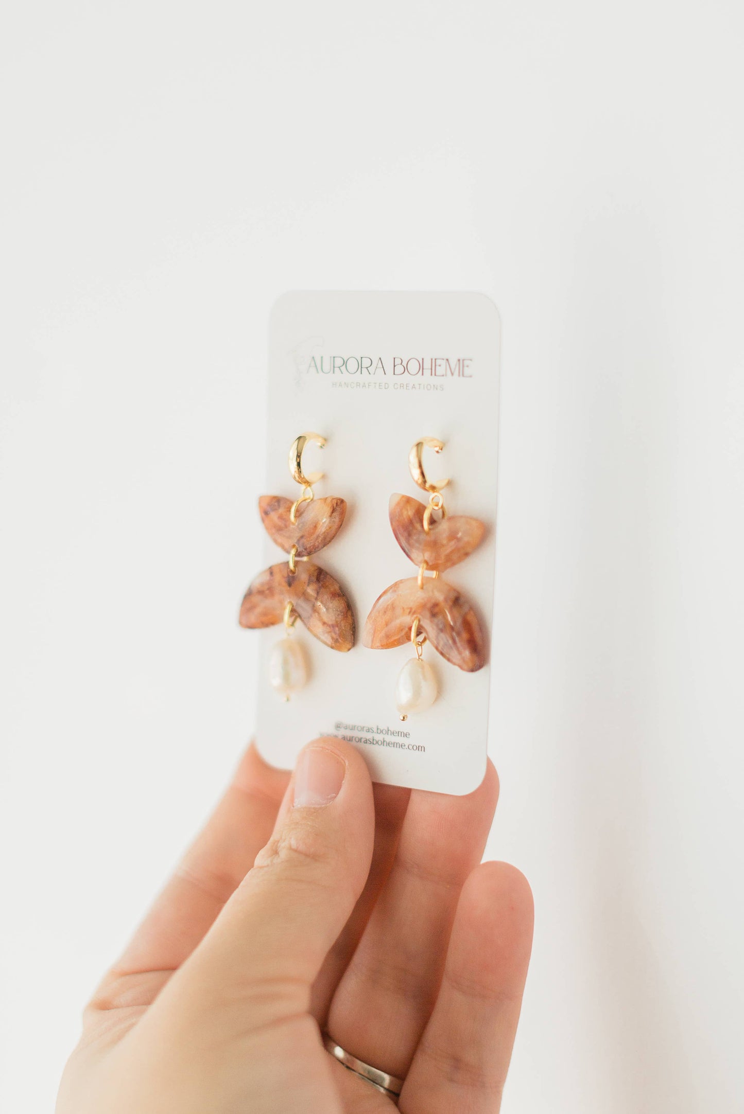 Mocha Checkered Pearl Dangle