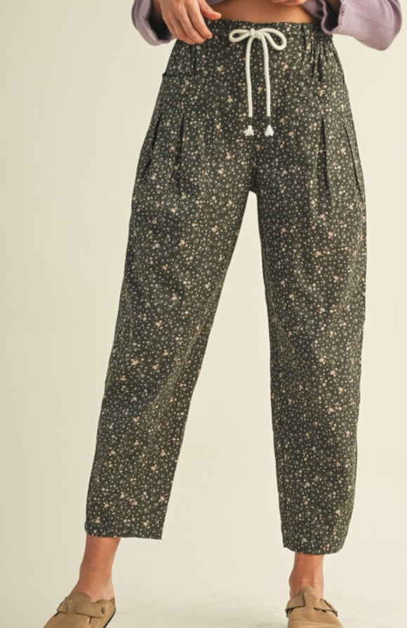 Ditsy Print Barrel Leg Pants