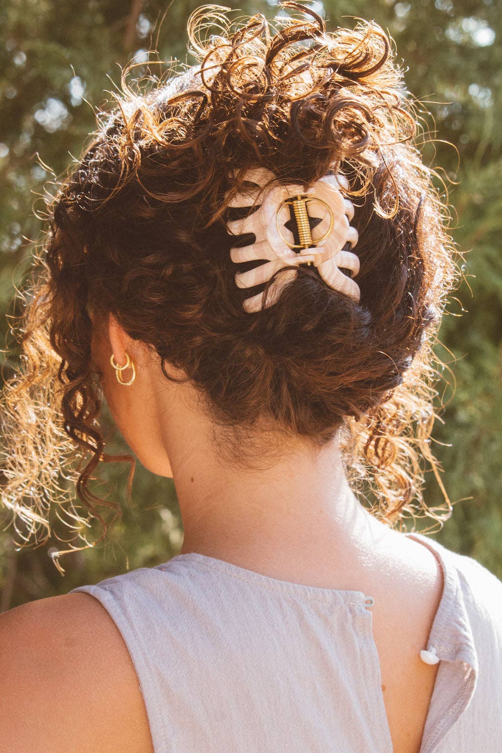 Creamy Latte Claw Clip