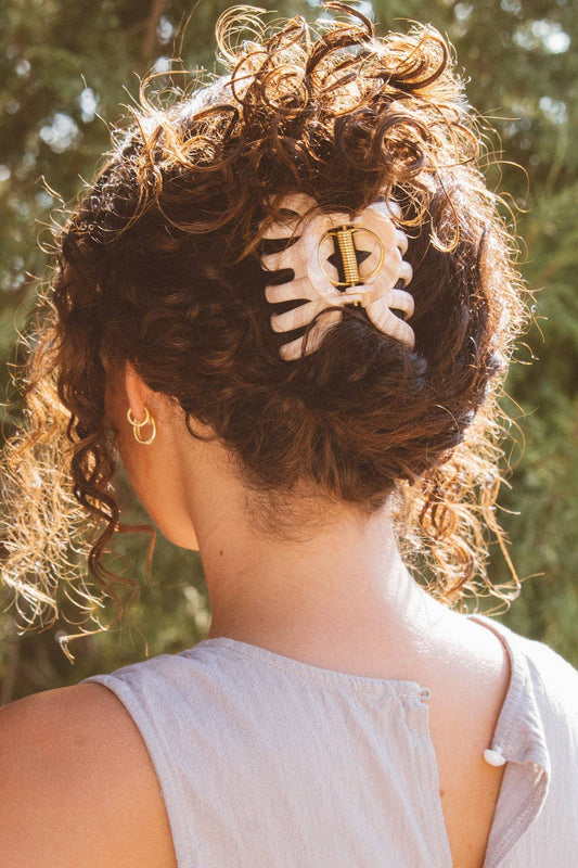 Creamy Latte Claw Clip