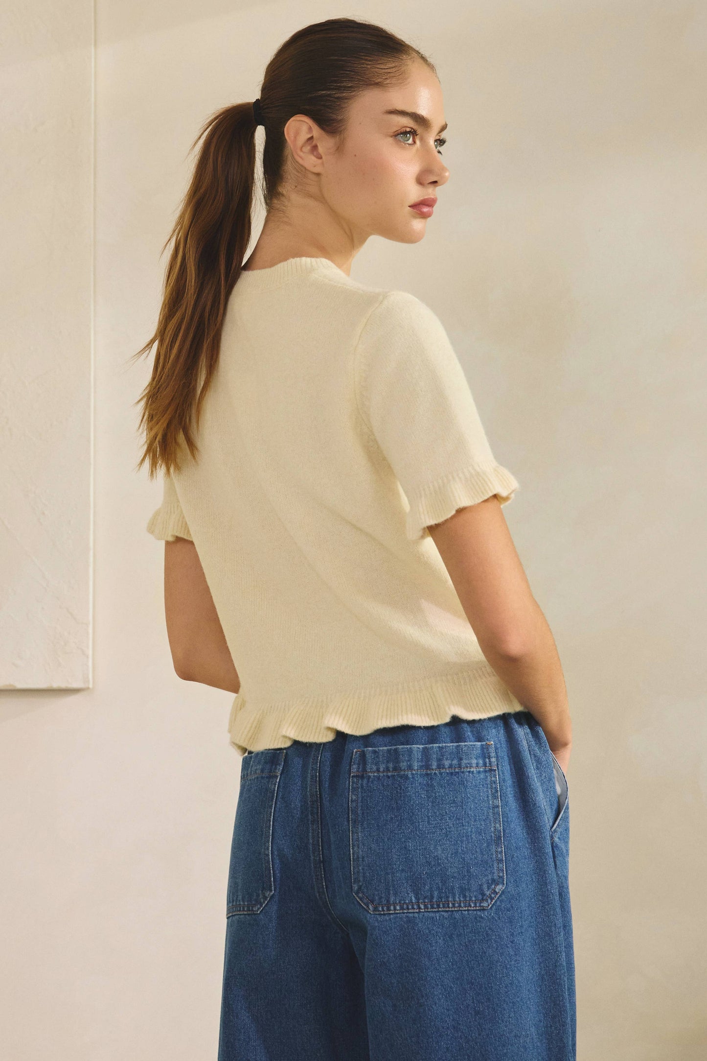 Ruffle Hem Knit Tee
